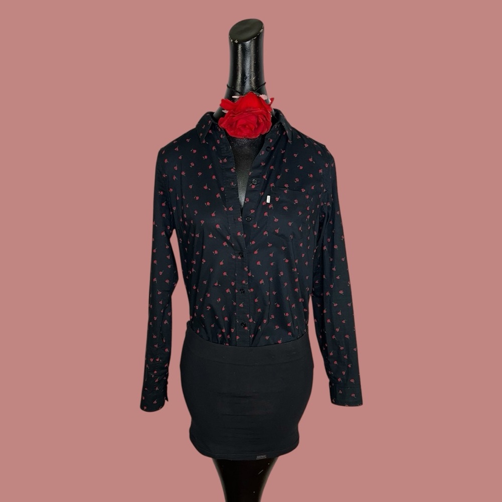 Levi’s Button Down Top - image 2